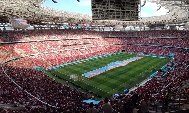 他曾在一次 他曾在一次