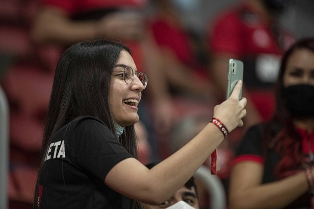 助民警破获拐卖儿童案 ，3名列车工作人员正申报见义勇为.